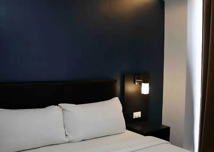 Appartamento Soho-style Loft - Center With 4br, Wifi And Gameroom